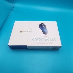 Google Chromecast H2G2-42 1st Generation Media Player