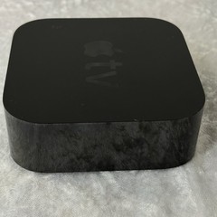 Apple TV A1625 4th Gen 32GB HD Media Streamer Remote AC & HDMI Cables Updated