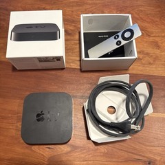 Apple TV 3rd Gen A1469 Streams 1080p Tested Working With Power Cable and Remote