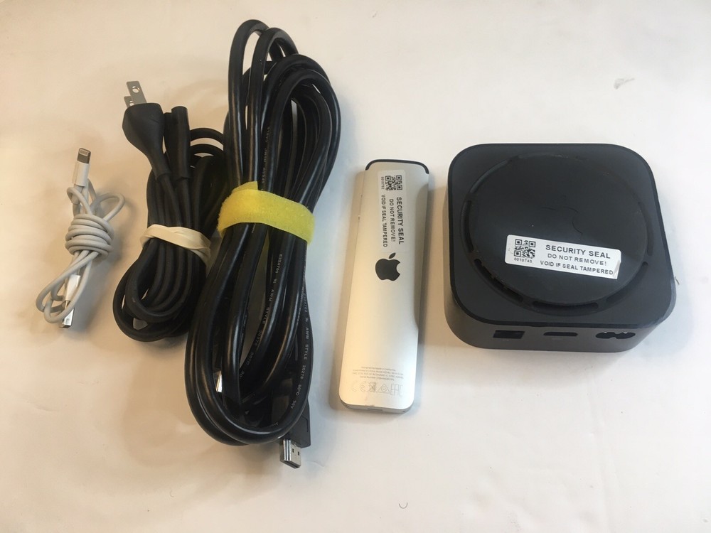 Apple TV 32GB HD Media Streamer – 4th GEN A1625