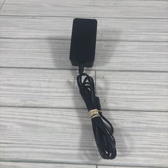 Roku Ultra LT 4662X 4K 60fps HDR w/Remote and Power Adapter