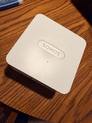 Sonos Bridge Wireless HiFi System with a white with Power Cord
