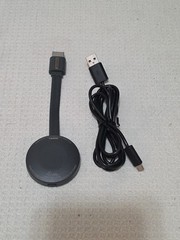 Google Chromecast Digital Media Streamer – Black (NC2-6A5) & USB Cord