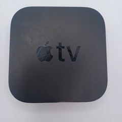 Apple TV (4th Generation) 32GB HD Media Streamer – Black (FGY52LL/A)