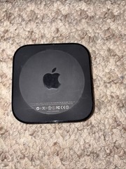 Apple TV (3rd Generation) 1080P Media Streaming Player A1469 w Remote / Pwr Cord