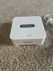 Sonos BR000 Wireless Bridge White – Seamless Multi-Room Audio Connection