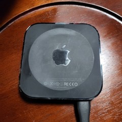 Apple TV A1469 3rd Generation Digital HD Media Streamer w Power Cable No Remote