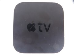 Generation 2 Apple TV With All Cables and Remote Model A1378 Works Perfectly