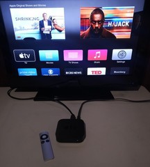 Apple TV 3rd Generation A1469 with Remote