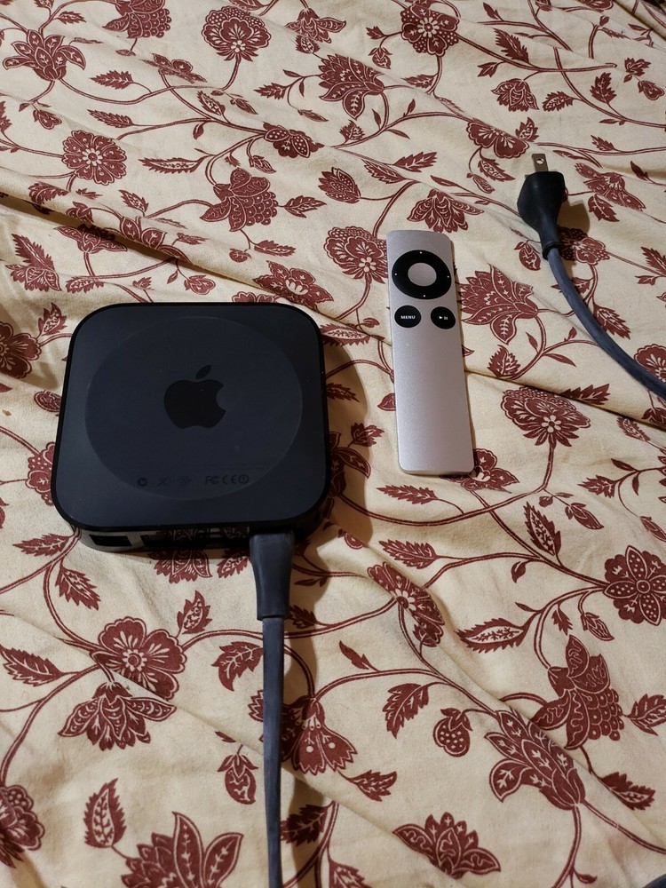 Apple TV 3rd Generation Model A1469 (Rev A aka Rev 2) PHONE and Ipad Controlled!