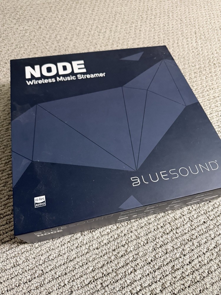 Bluesound NODE N130 Wireless Hi-Res Music Streamer Complete w/ Box Remote Cables