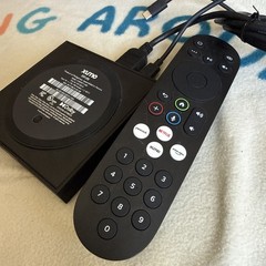 Xumo ES1 (A) 4K Streaming Box with Power WITH REMOTE | TESTED & WORKING