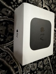 Apple TV (4th Generation) 32GB HD Media Streamer – Black (MR912LL/A)