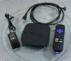 Roku Ultra 4660X2 4K HD HDR Streaming Media Player with Remote And HDMI Cable