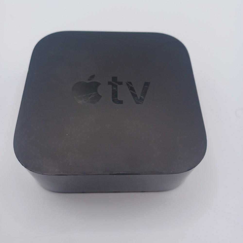 Apple TV (4th Generation) 32GB HD Media Streamer – Black (FGY52LL/A)