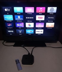 Apple TV 3rd Generation A1469 with Remote
