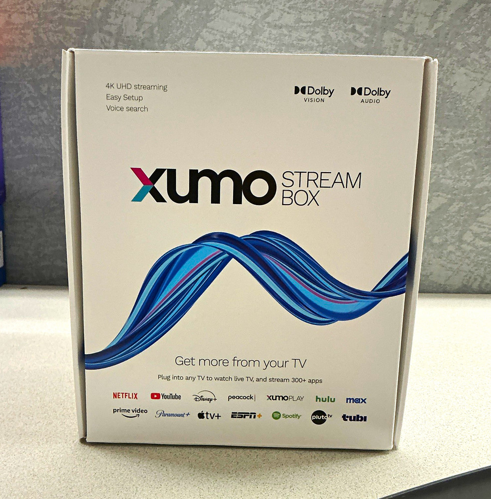 Xumo Stream Box 4K UHD Wi-Fi HDMI Dolby Vision/Audio Voice Search ESST11AEI