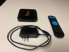 AML im95 4K UHD 8GB Storage H.265 Android TV Media Streamer WiFi Box
