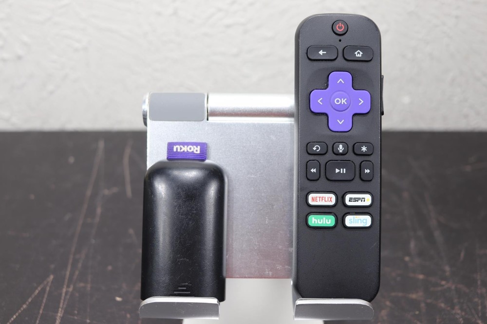Roku RC-AL2 3226000610 Streaming Voice Remote Netflix ESPN Hulu Sling