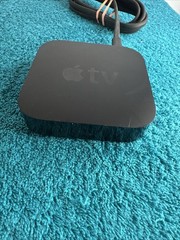 Set of 2 Apple TV 3rd Generation Digital HD Media Streaming Player A1469 & A1427