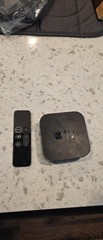Apple TV 4K 1st Gen 32GB Digital HD Media Streamer WiFi + Ethernet