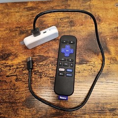 Roku Premiere 3920X 4K Media Streamer w/ Remote, HDMI cable