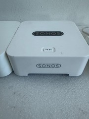 LOT (2) Sonos Bridge & ZoneBridge BR100 Wireless Music System S1 Only