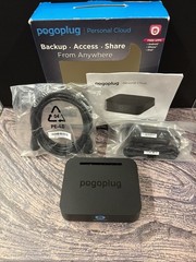 Pogoplug Personal Cloud V4-A1-01 Debian OpenWrt Linux Modding Home Server NAS