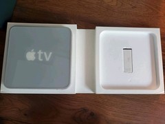 Apple TV (1st Generation) 40GB Media Streamer – A1218