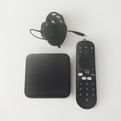 Xumo XiOne-SC Black Streaming Media Box