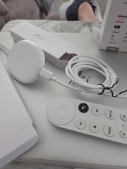 Google Chromecast with Google TV Media Streamer HD Snow GA03131-US