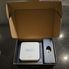 Sonos Bridge White Sonos Wireless Network SW v4.0 Bridgus1