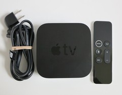 Apple TV 4K 1st Gen 64GB HD Media Streamer A1842, w/ Remote & Power Cord, Tested