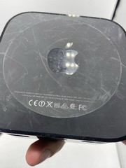 Apple TV A1625 MGY52LL/A 32GB 4TH Generation HD Media Streamer