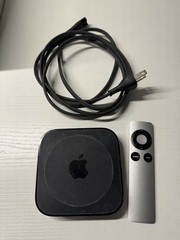 Apple TV A1469 3rd Generation With Remote