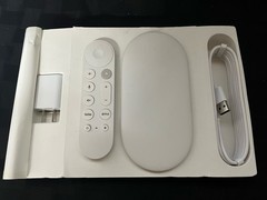 Google TV Streamer 4K 32GB HDR Voice Remote Porcelain New, Open Box
