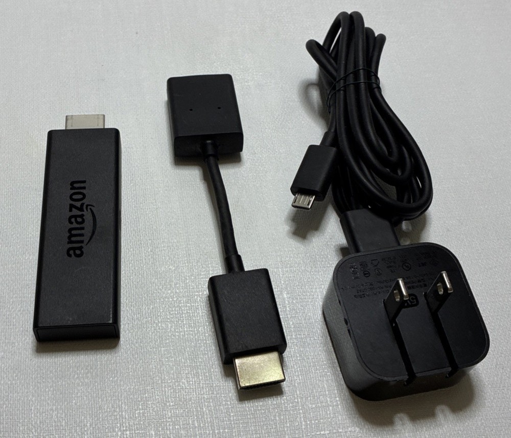 Amazon Fire Stick 1st Gen W87CUN W/ Cable (No Remote)