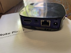 Roku 2 XS Media Streamer 3100X, remote, and power supply READ DESCRIPTION