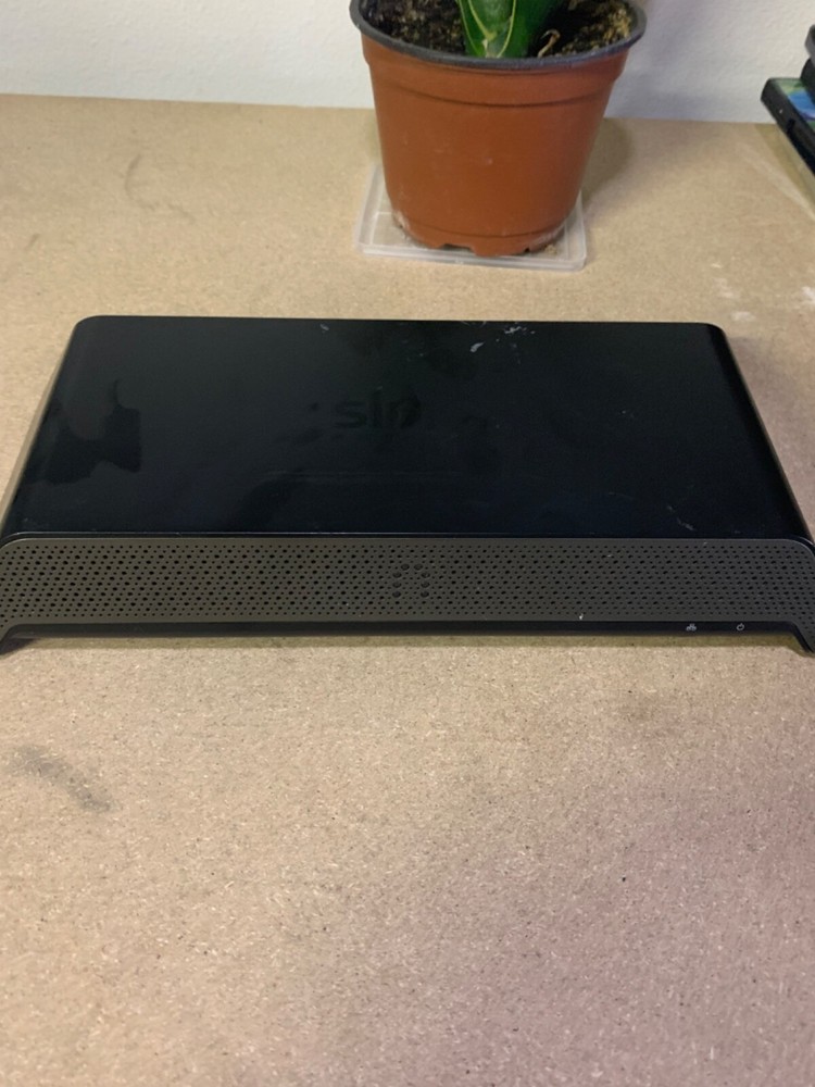 Sling Media Slingbox Model SB300-XXX Media Internet Streamer
