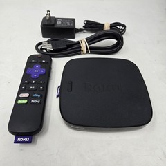 Roku Ultra 4660X2 4K Streaming Media Player w/ Remote & Cables – Tested Working