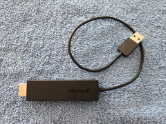 Microsoft Wireless Display Adapter Model 1628 Miracast HDMI Dongle