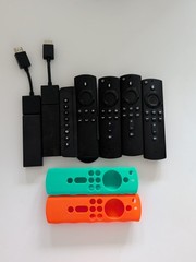Lot of 4 Amazon Fire TV Alexa Voice Remotes And 2 Fire Sticks