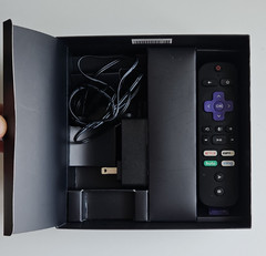 Roku Ultra 4661R 4K Streaming Device Media Player with Voice Remote
