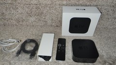 Apple TV 4K A1842 (5th Gen.)-(4k 1st Gen) Streamer with cord/remote, Tested!