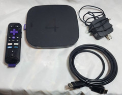 Roku 4 (4th Generation) Media Streamer 4400X W/power Adapter and remote