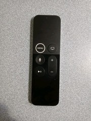 Apple TV 4K HDR Dolby Vision Model A1842 w/Apple Remote&charger, Power Cord,HDMI