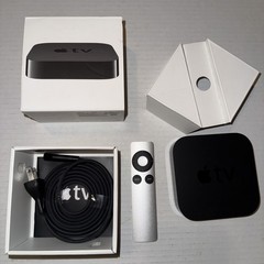 Apple TV 3rd Generation HDMI 1080p FHD Media Streamer – Black (MD199LL/A)