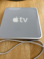 2007 Apple TV 1st Generation Silver Media Streaming Device Model A1218 w/ Cord