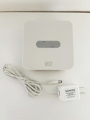 New Sonos BRIDGE BR100 Wireless HiFi System – White BRIDGE – with Power Supply