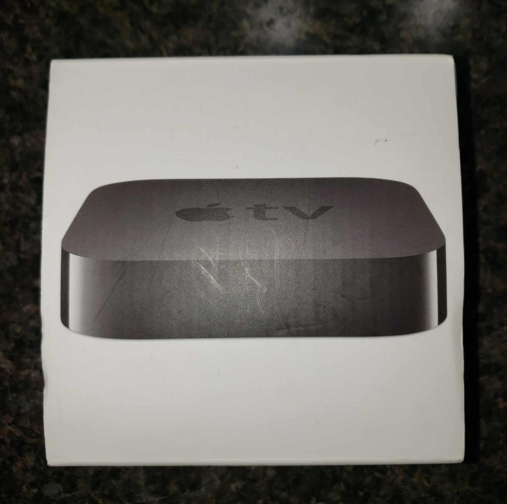 Apple TV 3rd Gen A1469 1080 HD Media Streamer Power cord and Remote